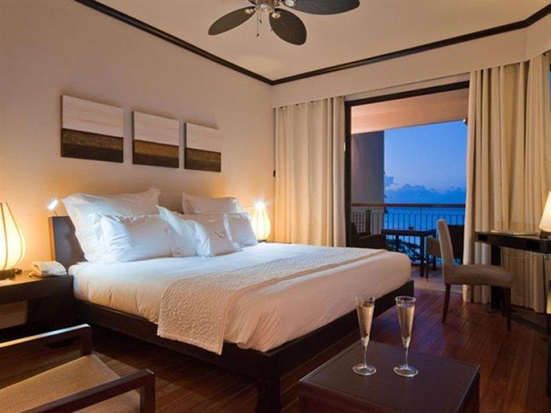 Le Cardinal Exclusive Resort Trou aux Biches Bagian luar foto