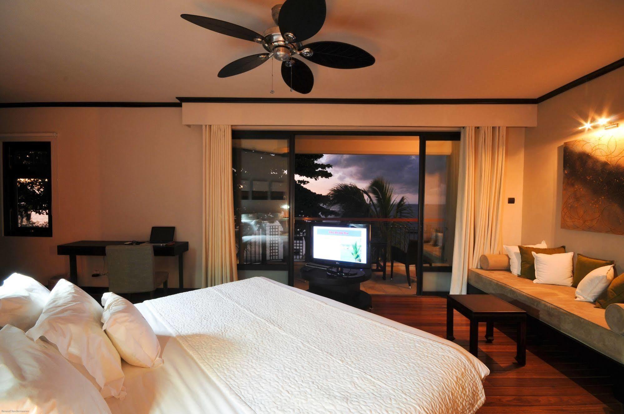 Le Cardinal Exclusive Resort Trou aux Biches Bagian luar foto